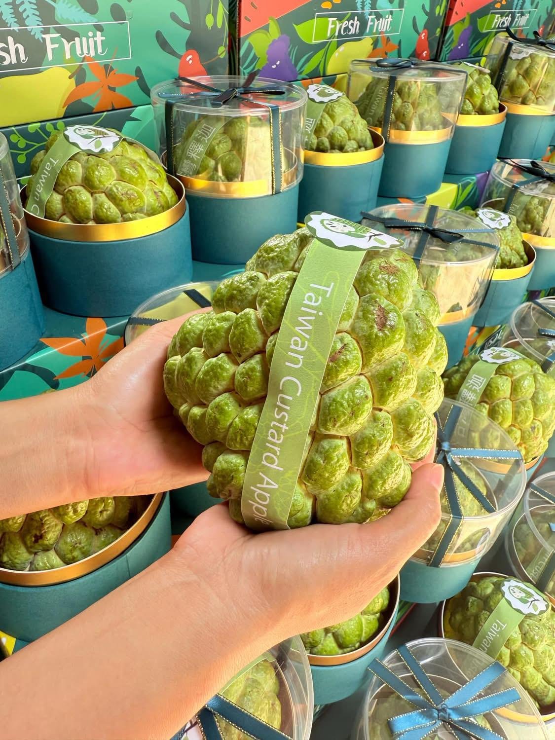 Juicy Atis Sugar Apple Fruit Box Atis Fruits for Sale Annona squamosa - Image 4
